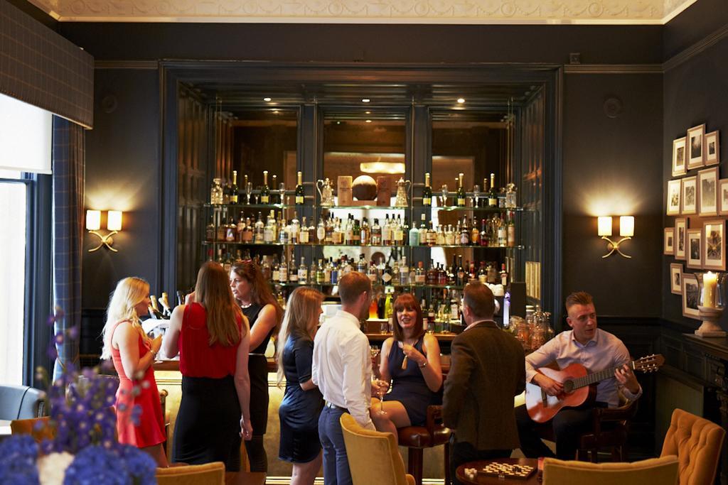 The Roseate Edinburgh - Small Luxury Hotels Of The World Edimburgo Exterior foto The bar at the Ivy