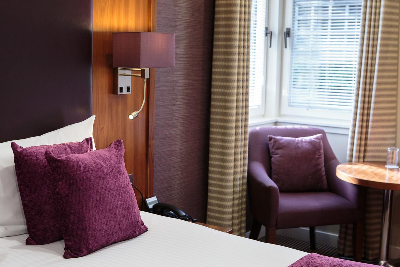 The Roseate Edinburgh - Small Luxury Hotels Of The World Edimburgo Exterior foto A room at the hotel
