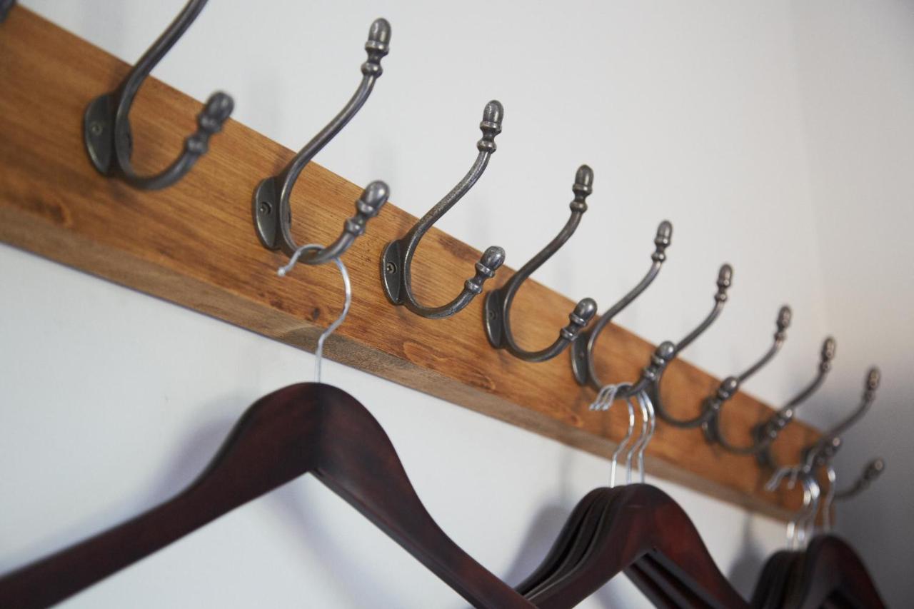 The Roseate Edinburgh - Small Luxury Hotels Of The World Edimburgo Exterior foto A coat rack